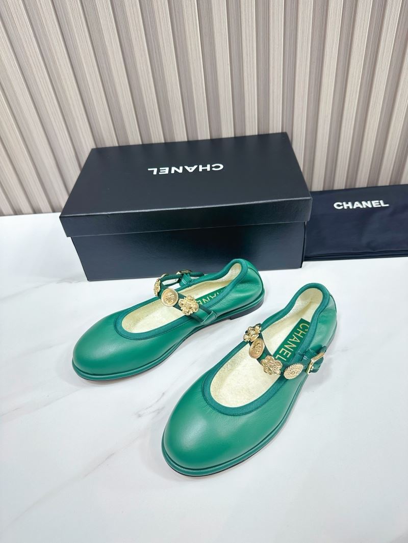 Chanel Low Shoes